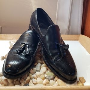 Bostonian Mens Wingtip leather dress shoe size 9.5